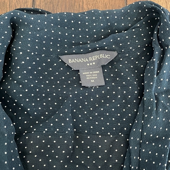 Banana Republic Silk Polka Dot Button-Up Blouse - Picture 4 of 5